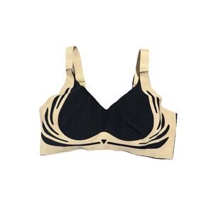 Women’s Seamless Wireless Push Up Bra w. Adjustable Straps - Size 2XL